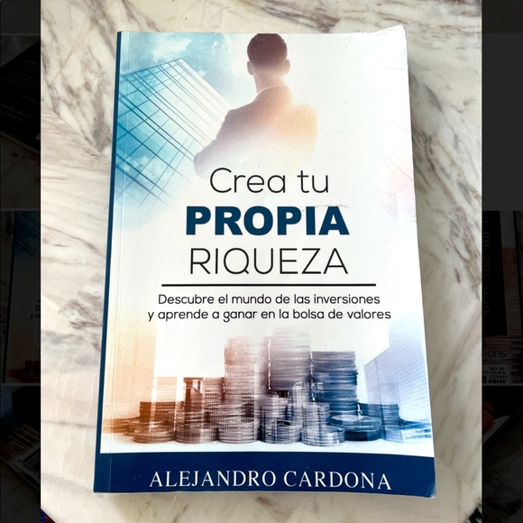 Book , Crea Tu Propia Riqueza , Alejandro Cardona , Like NEW - Picture 1 of 13